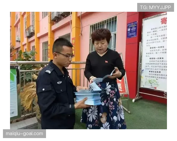 非法用手防守的判定标准与避免方法 非法用手防守的判定标准与避免方法